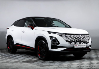 Подержанный автомобиль Omoda C5 2023 года (3 фото)
