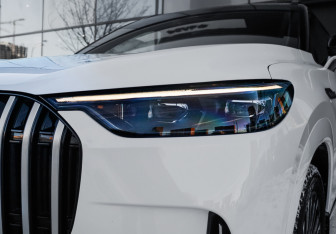 Подержанный автомобиль Jaecoo J8 2024 года (43 фото)