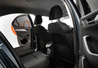 Подержанный автомобиль Skoda Superb Liftback 2018 года (32 фото)