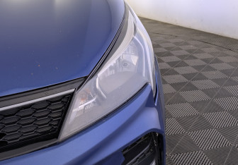 Подержанный автомобиль Kia Rio Hatchback 2021 года (10 фото)