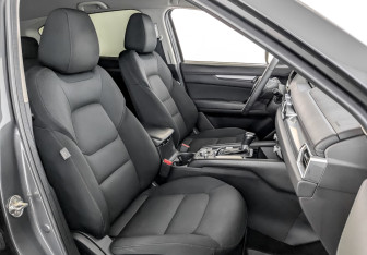 Подержанный автомобиль Mazda CX-5 2022 года (23 фото)