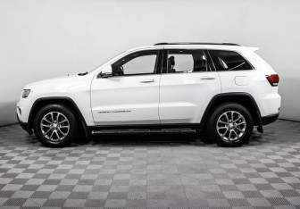 Подержанный автомобиль Jeep Grand Cherokee 2013 года (8 фото)