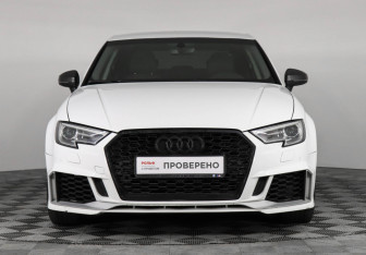 Подержанный автомобиль Audi A3 Sedan 2018 года (2 фото)