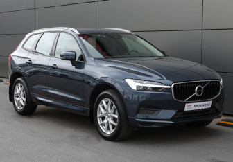 Подержанный автомобиль Volvo XC60 2021 года (3 фото)