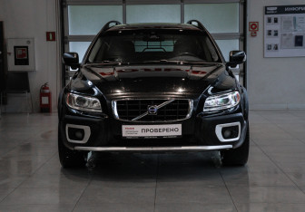 Подержанный автомобиль Volvo XC70 2008 года (2 фото)