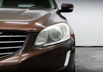 Подержанный автомобиль Volvo XC60 2014 года (17 фото)