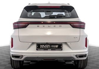 Подержанный автомобиль Exeed LX 2022 года (6 фото)