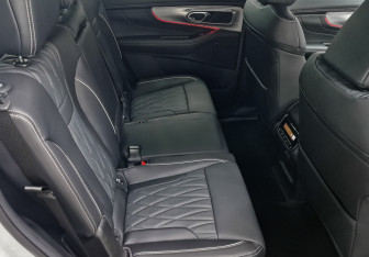 Новый GAC GS8 2025 (12 фото)