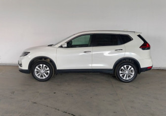 Подержанный автомобиль Nissan X-Trail 2019 года (7 фото)