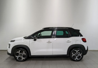 Подержанный автомобиль Citroen C3 Aircross 2018 года (8 фото)