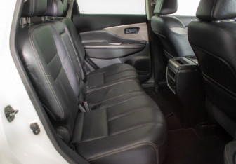 Подержанный автомобиль Nissan Murano Suv 2018 года (10 фото)