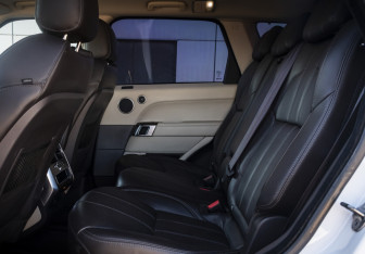 Подержанный автомобиль Land Rover Range Rover Sport 2014 года (13 фото)