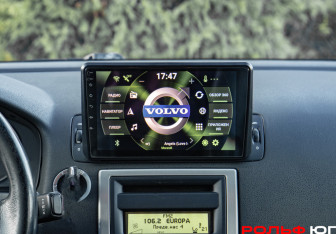 Подержанный автомобиль Volvo S40 2006 года (12 фото)