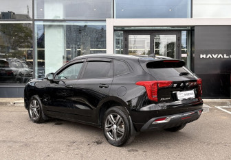 Подержанный автомобиль Haval Jolion 2023 года (7 фото)