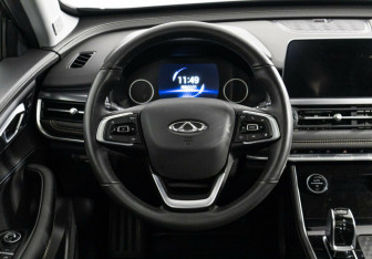 Подержанный автомобиль Chery Tiggo 8 2023 года (10 фото)