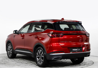 Подержанный автомобиль Chery Tiggo 7 Pro Max 2023 года (5 фото)