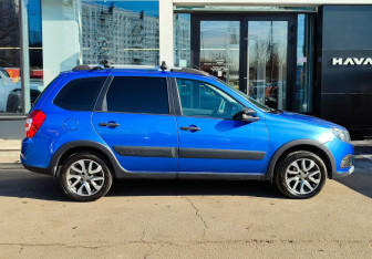 Подержанный автомобиль LADA (ВАЗ) Granta Wagon 2020 года (4 фото)