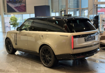 Новый Land Rover Range Rover 2025 (7 фото)