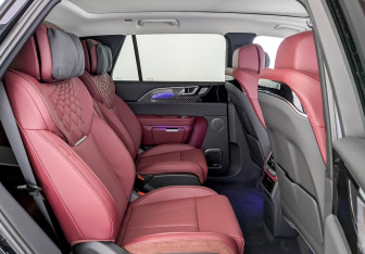 Новый Hongqi E-HS9 2021 (12 фото)