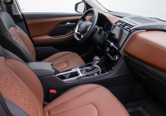 Подержанный автомобиль Hyundai Creta 2022 года (9 фото)