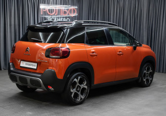 Подержанный автомобиль Citroen C3 Aircross 2018 года (5 фото)