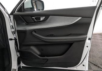 Подержанный автомобиль Chery Tiggo 7 Pro 2023 года (20 фото)