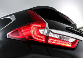 Подержанный автомобиль Honda CR-V 2019 года (8 фото)