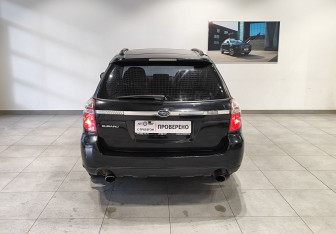 Подержанный автомобиль Subaru Outback Wagon 2007 года (6 фото)