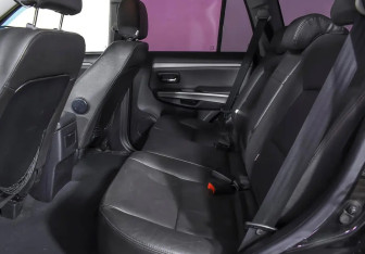 Подержанный автомобиль Great Wall Hover H3 2012 года (12 фото)