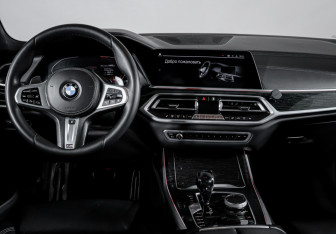 Подержанный автомобиль BMW X7 2020 года (12 фото)