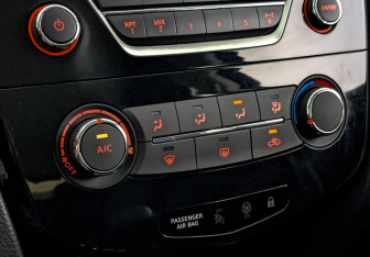 Подержанный автомобиль Nissan Qashqai 2018 года (21 фото)