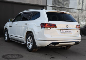 Подержанный автомобиль Volkswagen Teramont 2018 года (6 фото)