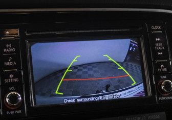 Подержанный автомобиль Mitsubishi Outlander 2017 года (17 фото)