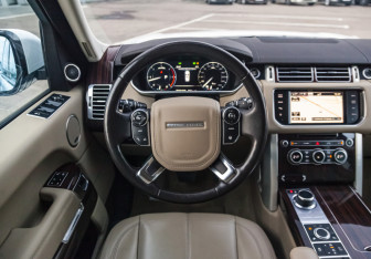 Подержанный автомобиль Land Rover Range Rover 2013 года (13 фото)