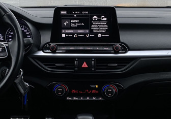 Подержанный автомобиль Kia Cerato Sedan 2022 года (12 фото)
