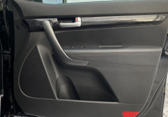 Подержанный автомобиль Kia Sorento 2019 года (20 фото)