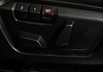 Подержанный автомобиль BMW X3 2014 года (16 фото)