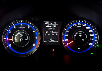 Подержанный автомобиль Hyundai i40 Wagon 2017 года (13 фото)