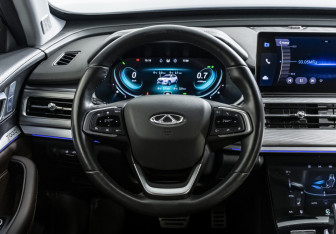 Подержанный автомобиль Chery Tiggo 8 Pro 2022 года (13 фото)