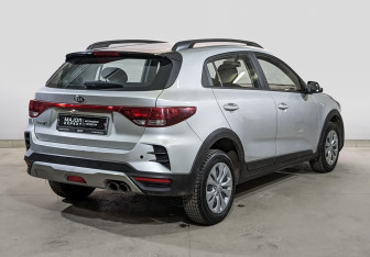 Подержанный автомобиль Kia Rio Hatchback 2021 года (5 фото)