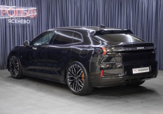 Подержанный автомобиль Zeekr 001 2023 года (7 фото)