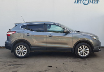 Подержанный автомобиль Nissan Qashqai 2014 года (4 фото)