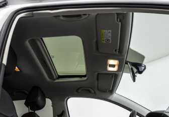 Подержанный автомобиль Jetta VS5 2023 года (16 фото)