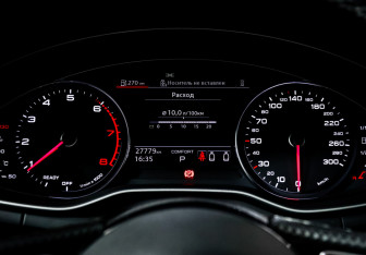 Подержанный автомобиль Audi A5 Coupe 2021 года (11 фото)