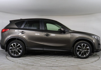 Подержанный автомобиль Mazda CX-5 2015 года (4 фото)