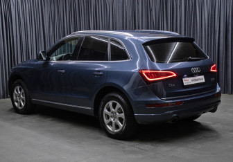 Подержанный автомобиль Audi Q5 2015 года (7 фото)