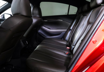 Подержанный автомобиль Mazda 6 Sedan 2023 года (11 фото)