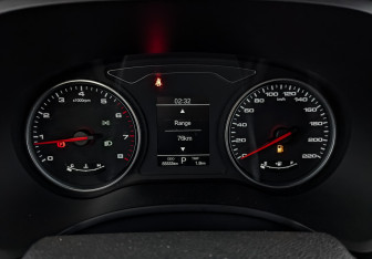 Подержанный автомобиль Москвич 3 2023 года (16 фото)