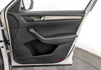 Подержанный автомобиль Skoda Kodiaq 2021 года (24 фото)