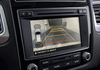 Подержанный автомобиль Volkswagen Touareg 2016 года (26 фото)